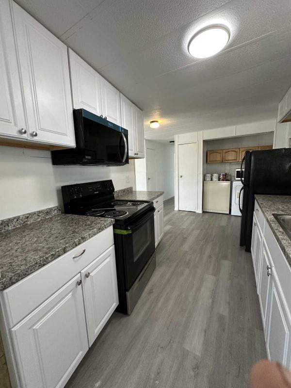 1971 Barrington HS Mobile Home