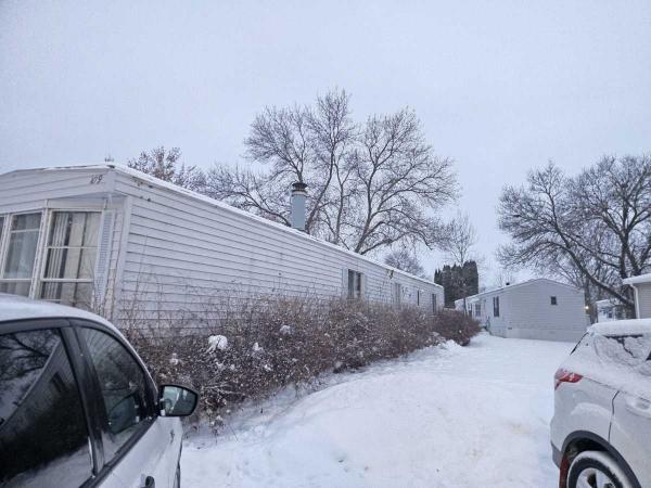 Photo 3 of 2 of home located at 109 Aqua Drive Rockford, MN 55373