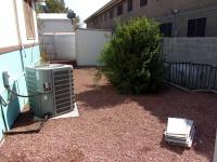 1976 SUNCREST Manufactured Home