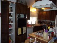 1976 SUNCREST Manufactured Home