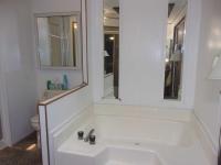 1976 SUNCREST Manufactured Home