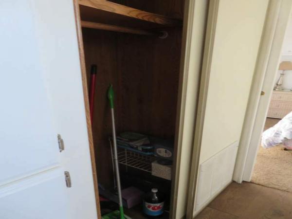 1987 Skyline Manufactured Home