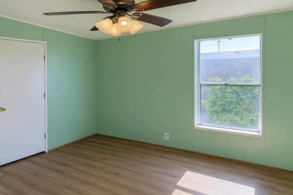 1998 Redman Manufactured Home