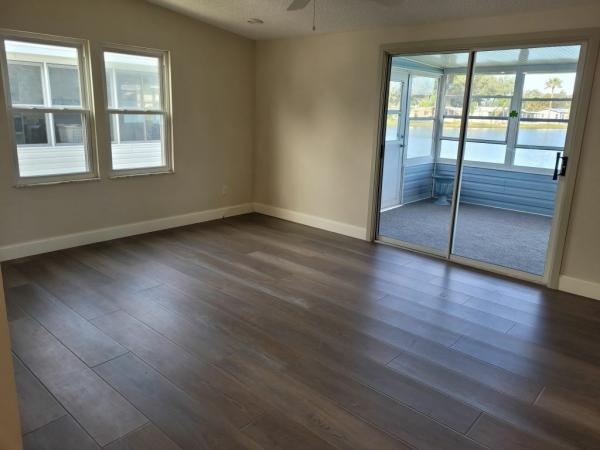 1991 Fleetwood NA Mobile Home