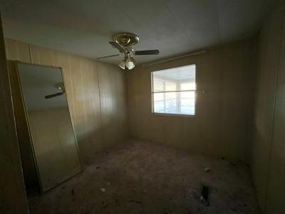 Photo 4 of 12 of home located at 191 Lakeview Drive Leesburg, FL 34788