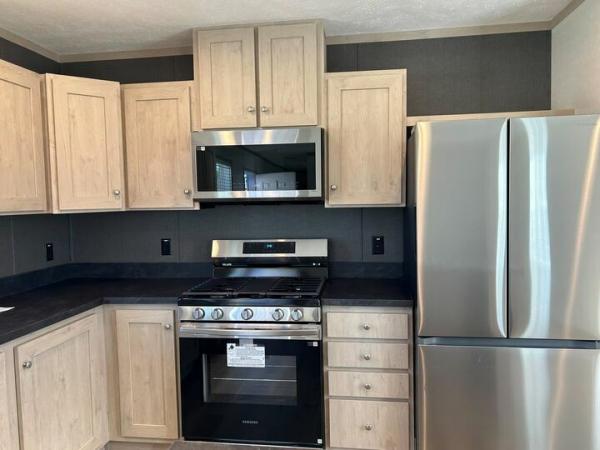 2025 Clayton-Wakarusa Mobile Home For Sale