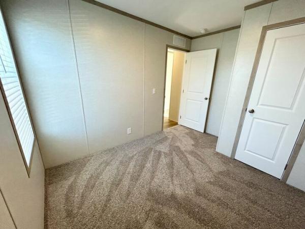 2025 Clayton-Wakarusa Mobile Home