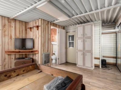 Photo 4 of 13 of home located at 8700 E University Dr Lot 0431 Mesa, AZ 85207