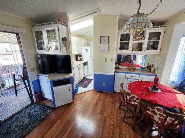 1989 Cavco Mobile Home