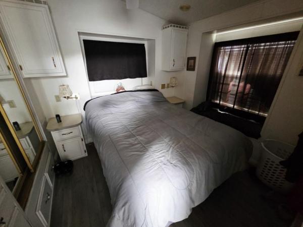 1989 Cavco Mobile Home