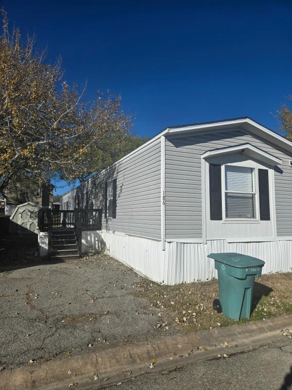 2015 Clayton Homes Inc Xtreme Mobile Home