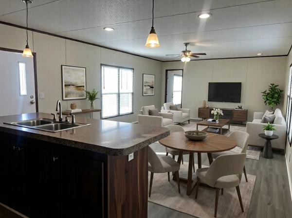 2017 CMH Manufacturing Inc.  Home