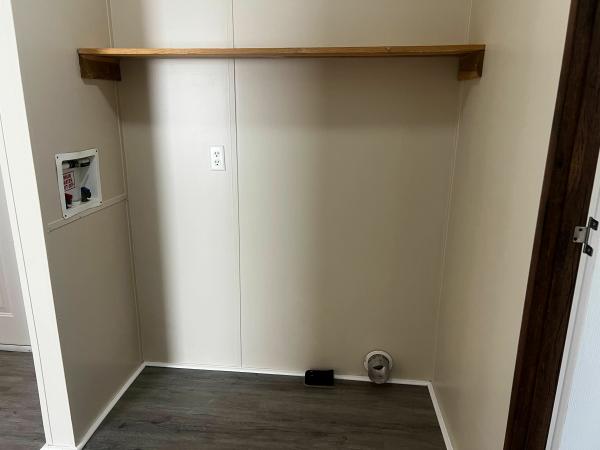 2017 CMH Manufacturing Inc.  Home