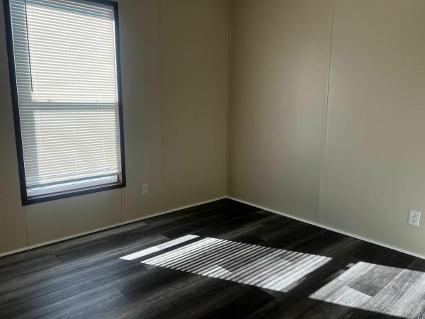 2017 CMH Manufacturing Inc.  Home