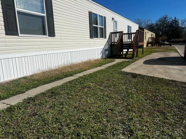 2017 CMH Manufacturing Inc.  Home