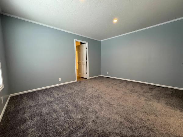 2020 Redm CHAMPION  Home