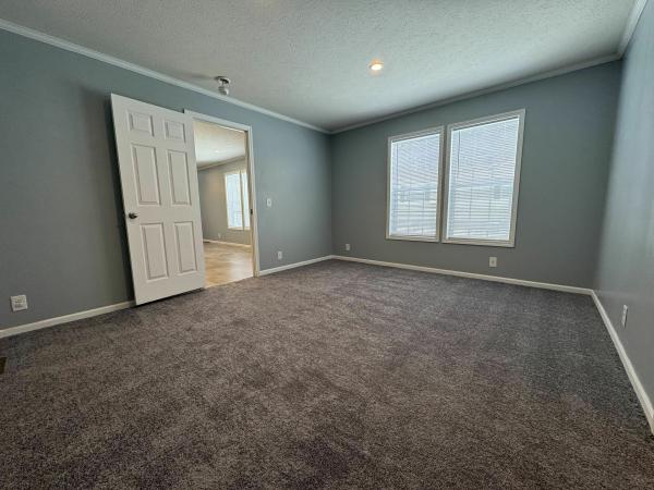 2020 Redm CHAMPION  Home