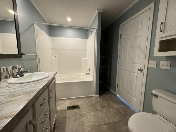 2020 Redm CHAMPION  Home