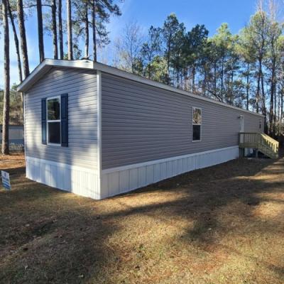 Photo 5 of 24 of home located at 116 Joseph Dr. Raeford, NC 28376