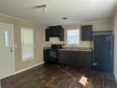 Photo 2 of 8 of home located at 6941 Macdonald Court, Lot 44 Zephyrhills, FL 33541
