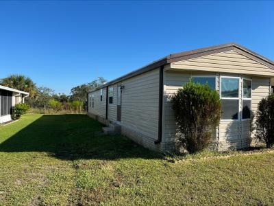 Photo 3 of 8 of home located at 5130 Abc Rd Lot #28 Lake Wales, FL 33859