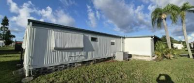 Photo 5 of 8 of home located at 9040 Daniel Avenue Port Richey, FL 34668