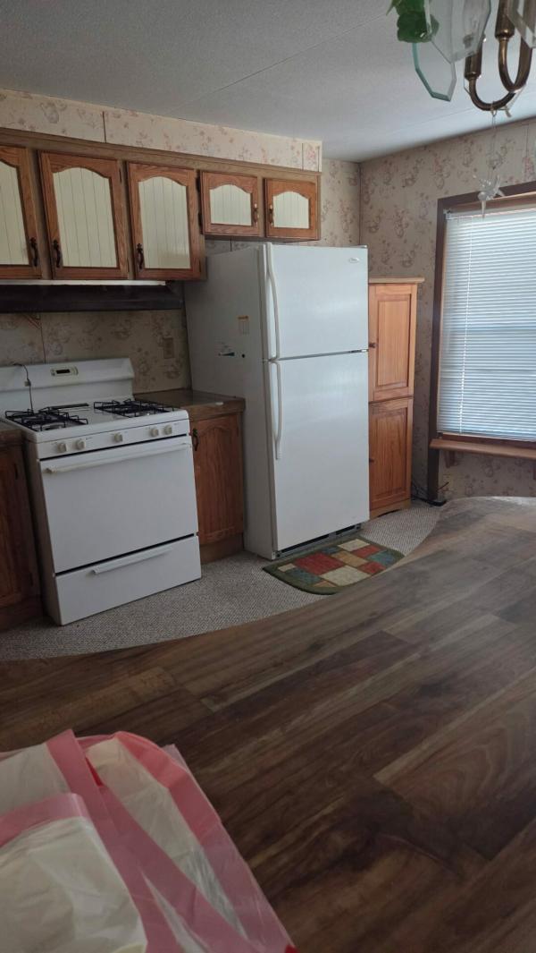 1985 Redman  Home