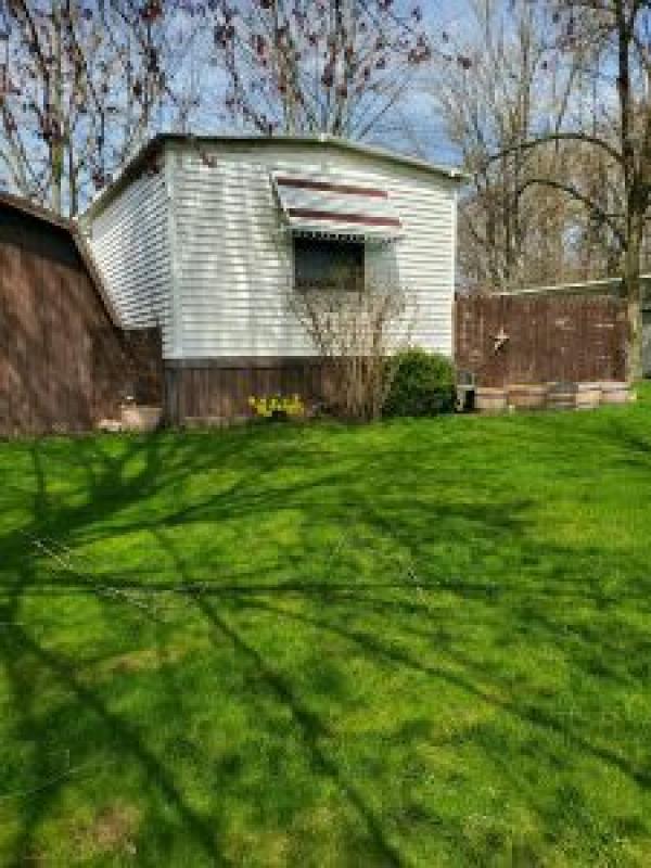 1985 Redman  Home