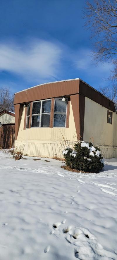 Photo 2 of 8 of home located at 1610 E. Robinson St, Lot #127 Knoxville, IA 50138