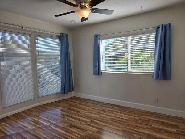 1985 Shult Manufactured Home