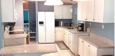 Photo 2 of 12 of home located at 3518 Asbury Dr Parrish, FL 34219