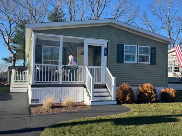 2021 Skyline Champion Mobile Home