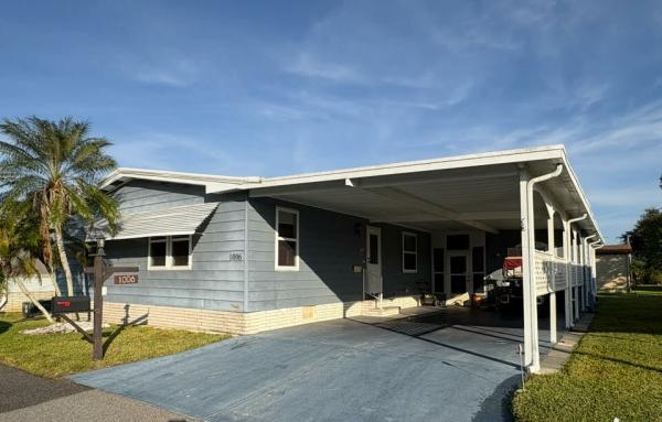 Photo 1 of 2 of home located at 1006 Eagle Drive Winter Haven, FL 33881