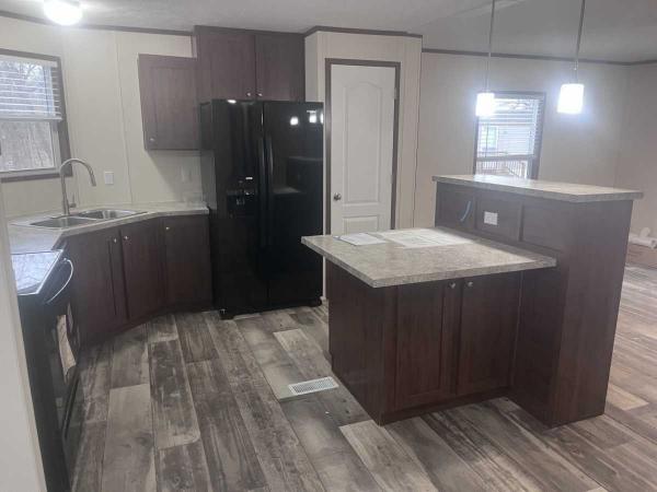 2025  Mobile Home For Sale