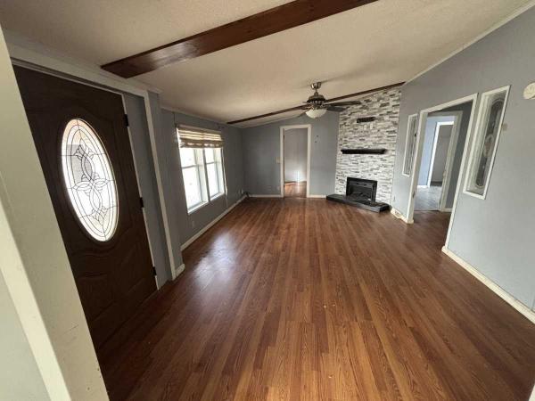 1999 Champion Emperor Mobile Home