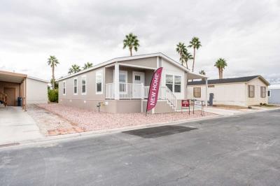 Photo 2 of 17 of home located at 6420 E Tropicana Ave Lot 249 Las Vegas, NV 89122