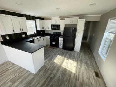 Mobile Home at 1 South Hiawatha Circle Lot 4 Sheboygan, WI 53081