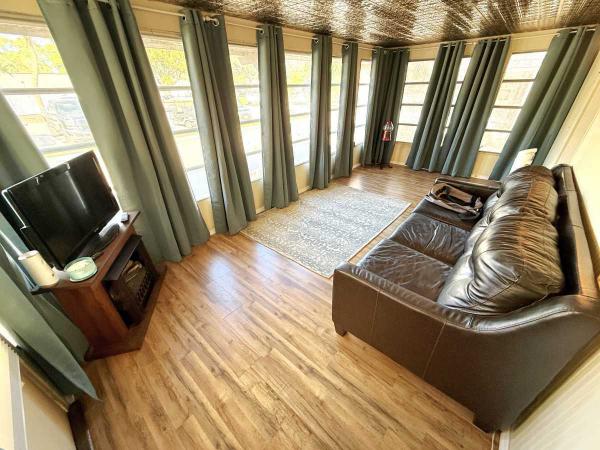 IMPERIAL Mobile Home