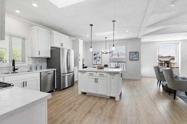 2025 Silvercrest Summit Manufactured Home