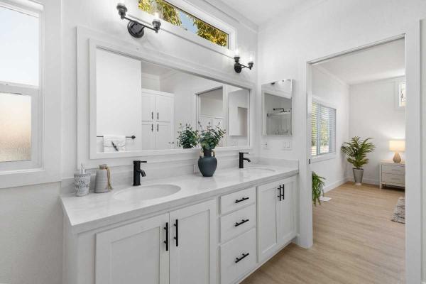 2025 Silvercrest Summit Manufactured Home