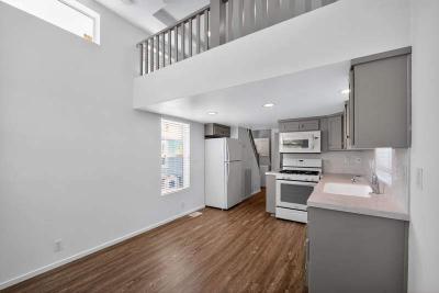 Photo 4 of 29 of home located at 121 1st Avenue Lot #L-121 Pacifica, CA 94044