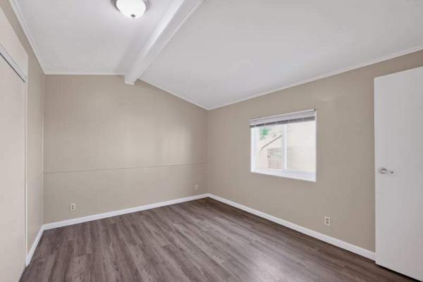 1987 Bay Manufactured Home