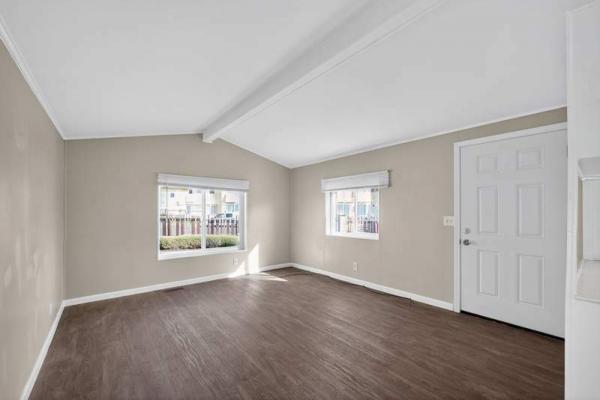 1987 Bay Manufactured Home