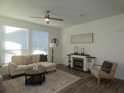 Photo 2 of 12 of home located at 1110 North Henness Rd 2133 Casa Grande, AZ 85122