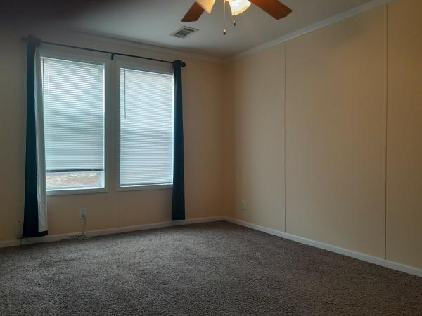 2016 Palm Harbor 340LS24482B Mobile Home