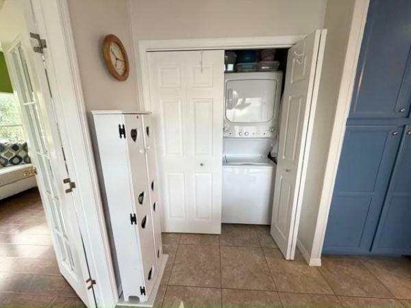 1993 SKYL Manufactured Home