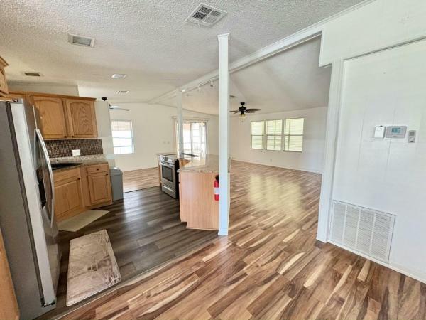 1985 HS SOUT Manufactured Home