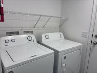 2021 Champion RA1670217 Mobile Home