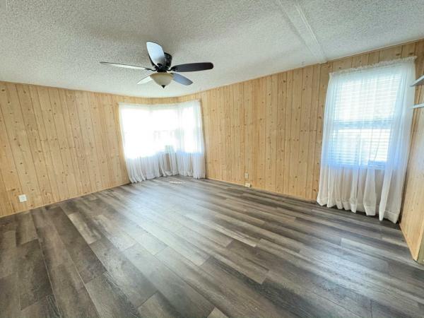 1985 HS SOUT Manufactured Home