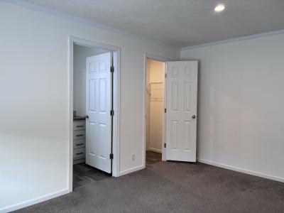 Photo 4 of 7 of home located at 16 E Grant Ct Highland, MI 48357